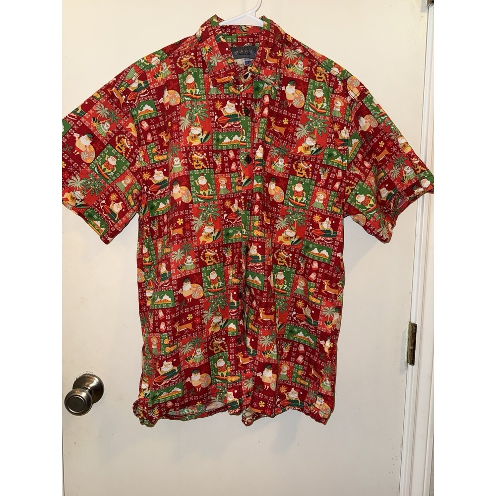 High Seas Trading Co. Hawaiian Christmas Santa Surfing Button-Up Shirt Men's Med